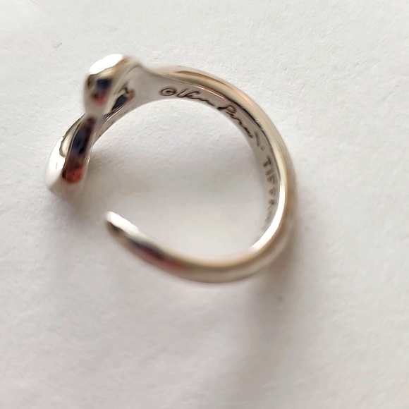 Tiffany & Co. Elsa Peretti Open Heart Ring - Picture 4 of 10